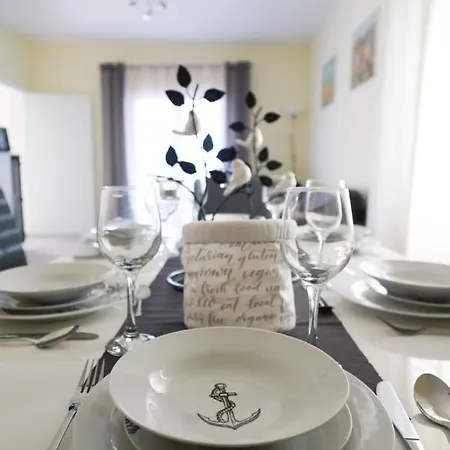 Villa Holiday Branko With Heated Pool